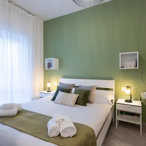  Appartamento Ottoboni Apartment, 4 Persone, Balcone, Wi-fi, Stazione Tiburtina Italia