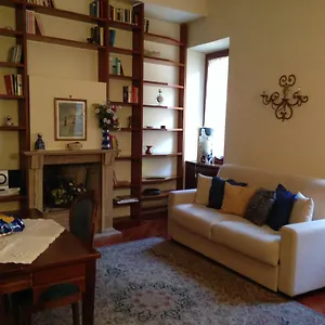  Appartamento A Casa Di Zia Lola Italia